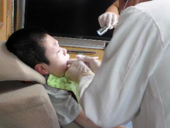 ファイル名: 20110609-1.jpg
ファイルサイズ: 12.4KB 先生の診察