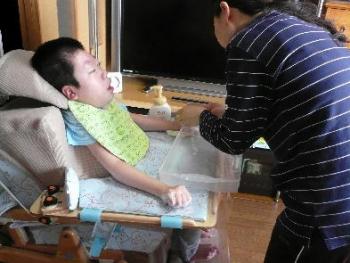 ファイル名: 20110621-1.jpg
ファイルサイズ: 19.1KB 午後からは訪問授業