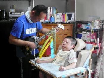 ファイル名: 20110707-1.jpg
ファイルサイズ: 19.4KB 「こそばいよ~」