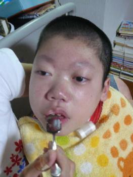 ファイル名: 20110818-2.jpg
ファイルサイズ: 14.9KB すごく甘くて美味しかった