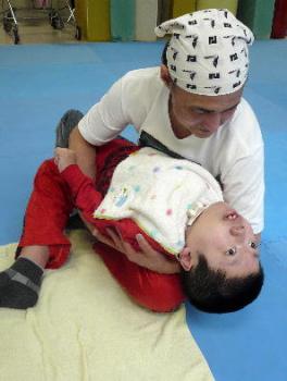ファイル名: 20120321-1.jpg
ファイルサイズ: 15KB 「頑張ってるなぁ~」