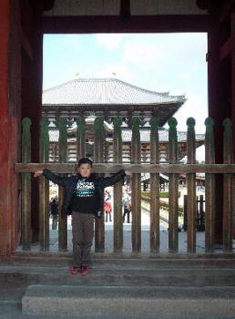 ファイル名: 20120326-1.jpg
ファイルサイズ: 16.9KB 東大寺周辺を歩いた