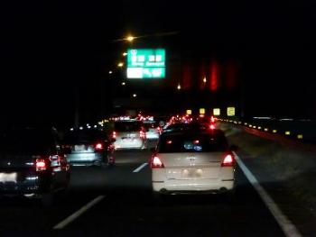 ファイル名: 20120819-4.jpg
ファイルサイズ: 10KB 交通集中による渋滞