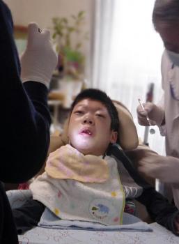 ファイル名: 20130207-1.jpg
ファイルサイズ: 48.6KB
→クリックで元のサイズを表示 訪問歯科さん 異常なし