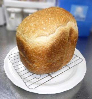 ファイル名: 20130324-1.jpg
ファイルサイズ: 54.2KB
→クリックで元のサイズを表示 たまにはホームベーカリーで焼くのも良いな