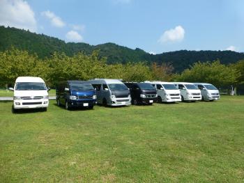 ファイル名: 20130923-5.jpg
ファイルサイズ: 2.30MB
→クリックで元のサイズを表示 7台のキャンピングカーが集合!