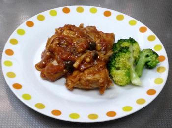 ファイル名: 20140119-01.jpg
ファイルサイズ: 84KB
→クリックで元のサイズを表示 鶏肉ときのこのトマト煮