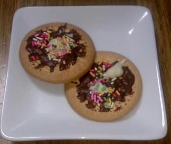 ファイル名: 20150209-03.jpg
ファイルサイズ: 63KB
→クリックで元のサイズを表示 これは、食べる事の出来るクッキー
