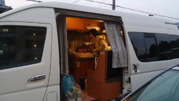 ファイル名: 20150304-01.jpg
ファイルサイズ: 45.9KB
→クリックで元のサイズを表示 18時前にやっと帰宅