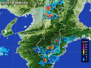 地図を見たら真っ赤っか。