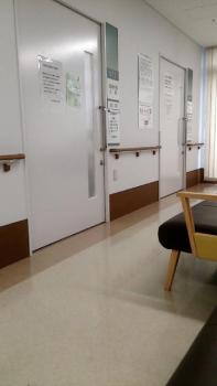 ファイル名: 20171002-02.jpg
ファイルサイズ: 30.6KB
→クリックで元のサイズを表示 形成外科で腕と背中のでき物を取って貰った